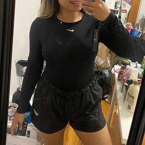 NEW Nike Pro Long-Sleeve T-Shirt